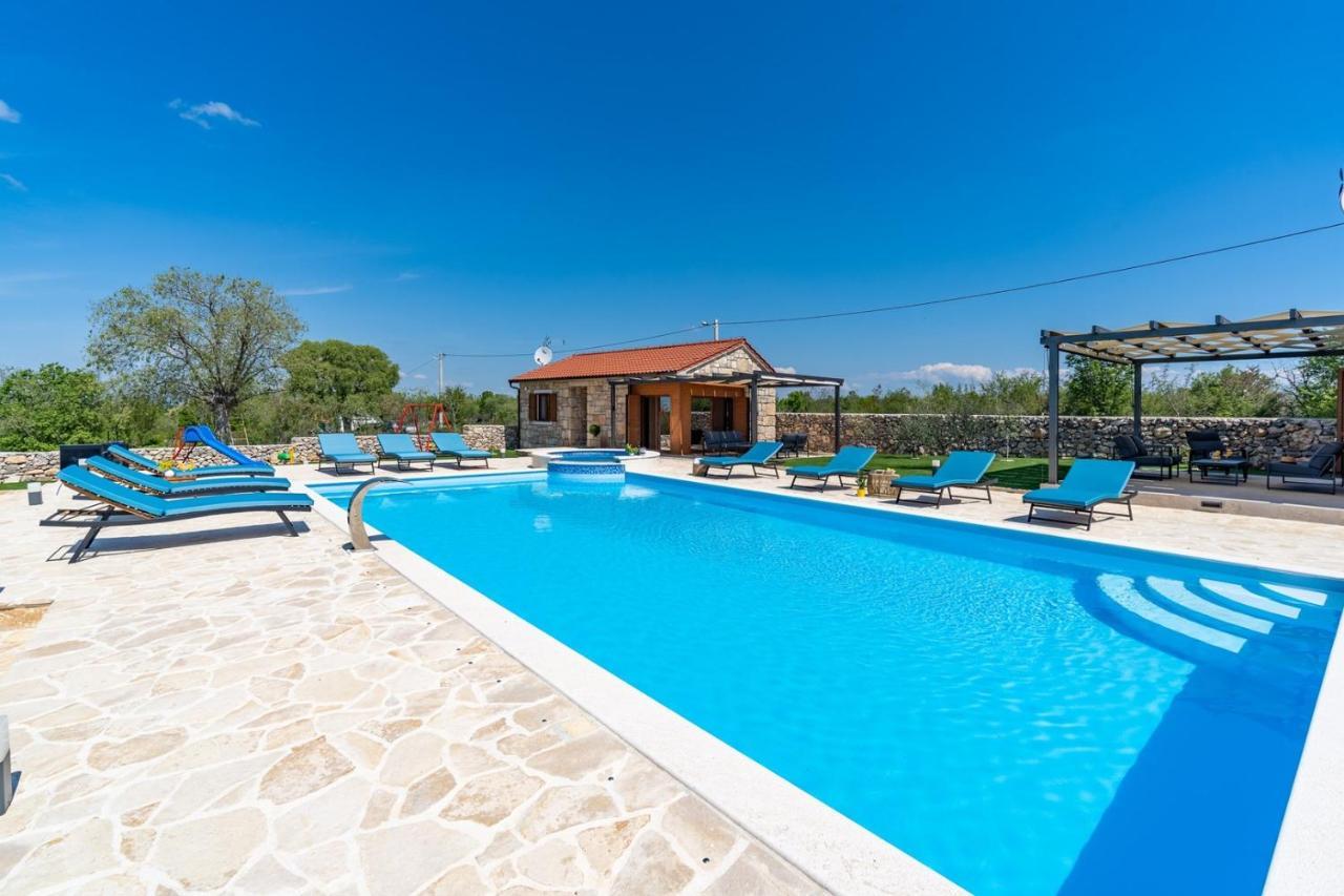 New! Promina Luxury Villa With 72Sqm Heated Pool, Jacuzzi, Infrared Sauna, Tennis Court, Media Room Bogatić 외부 사진